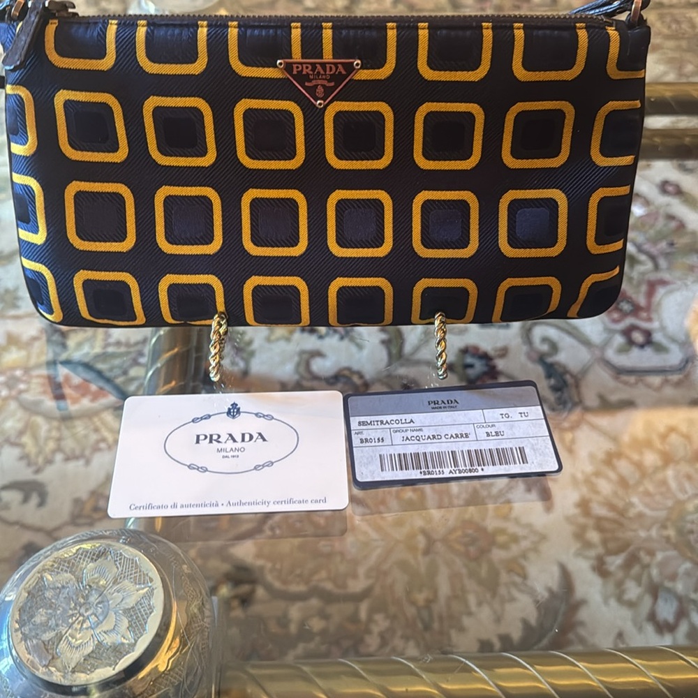 Prada holiday, and Brown re-ordered for Prada blue gold geometric design - Picture 3 of 15